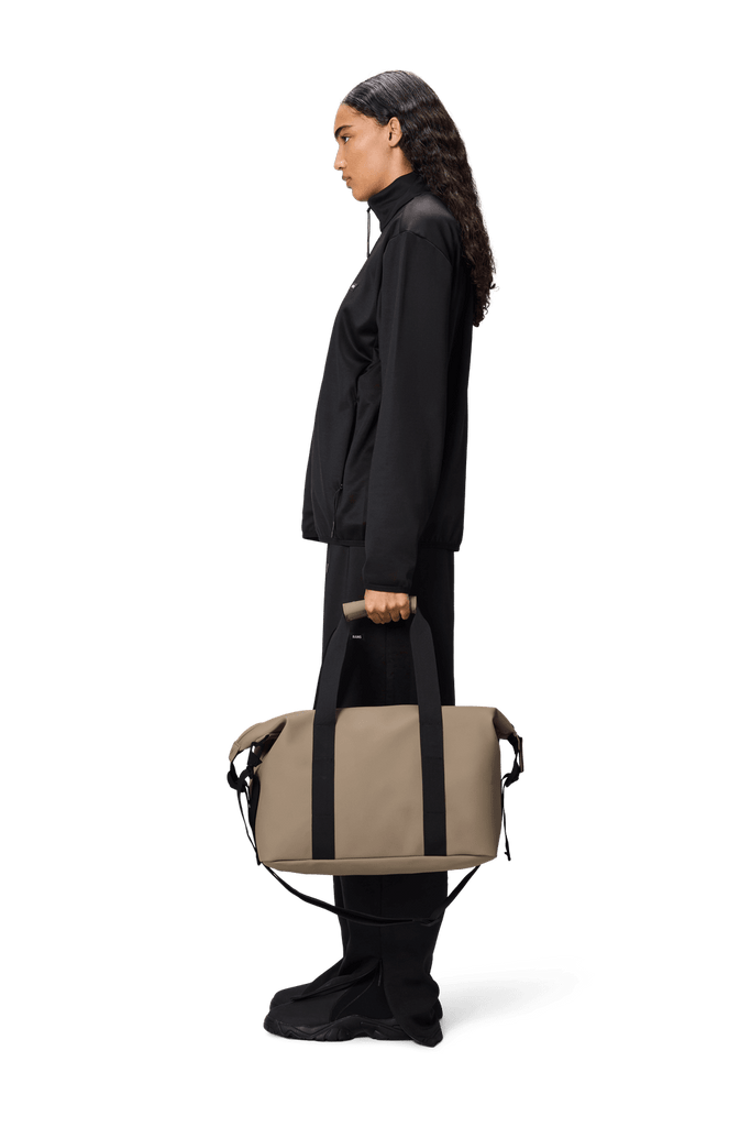 rains hilo weekender bag small waterproof carry on beige