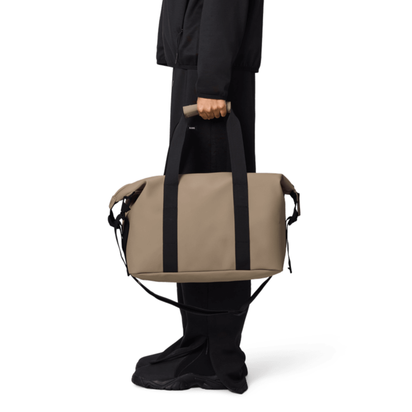 rains hilo weekender bag small waterproof carry on beige