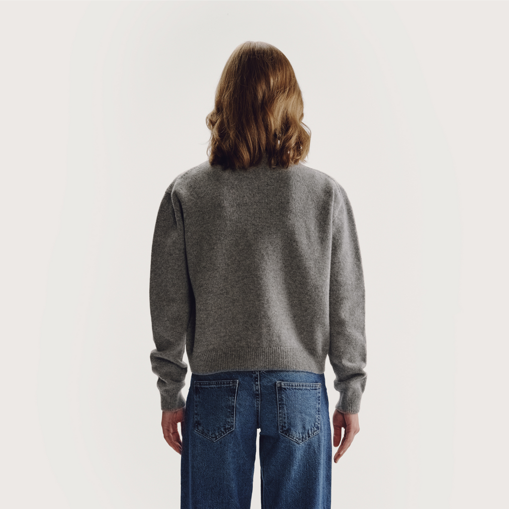 the gather poppy 100% lambswool button up crew neck cardigan flannel grey