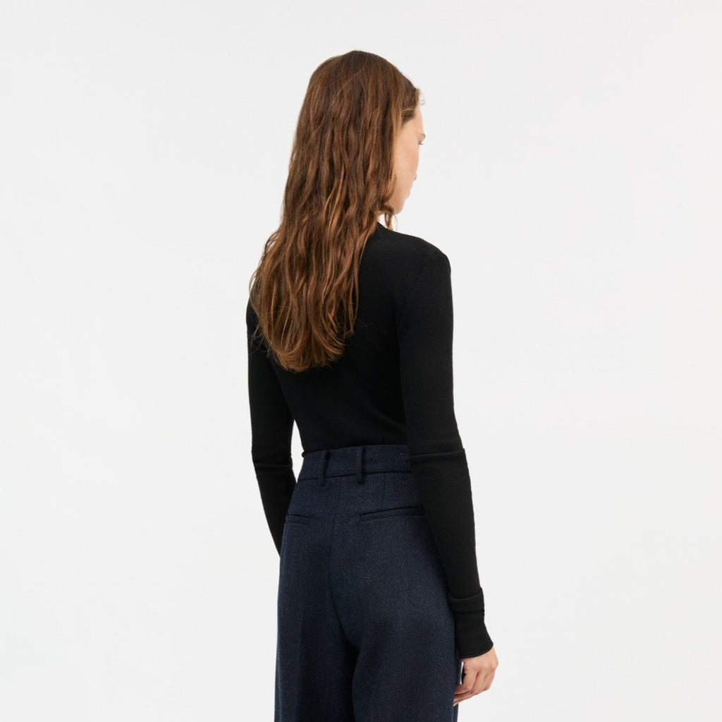 skall studio Amy O-Neck Long Sleeve Top black organic merino wool knit jumper
