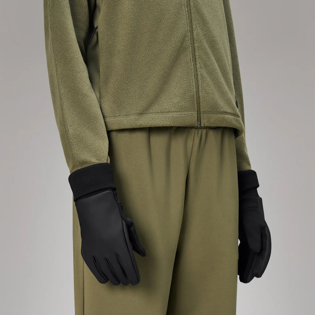 classic waterproof gloves by Rains BLACK