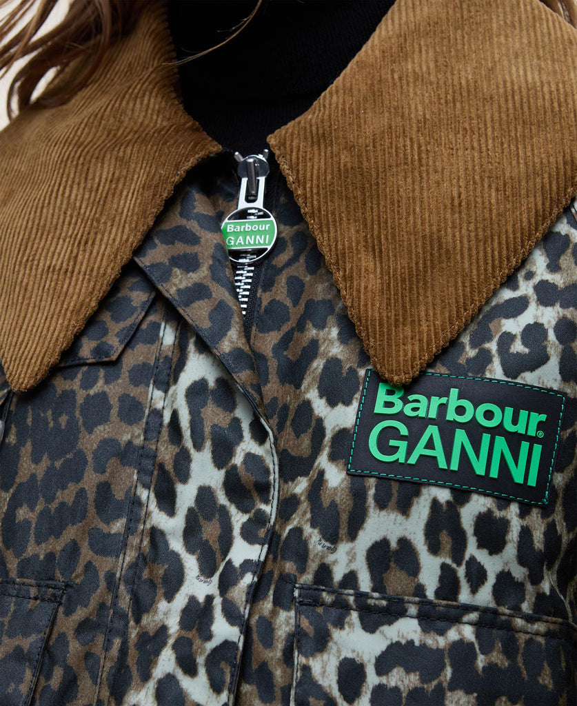 barbour GANNI collab printed leopard wax anorak cropped jacket oversized corduroy collar zip front green logo heritage LWX1454BK11 scandi F9752