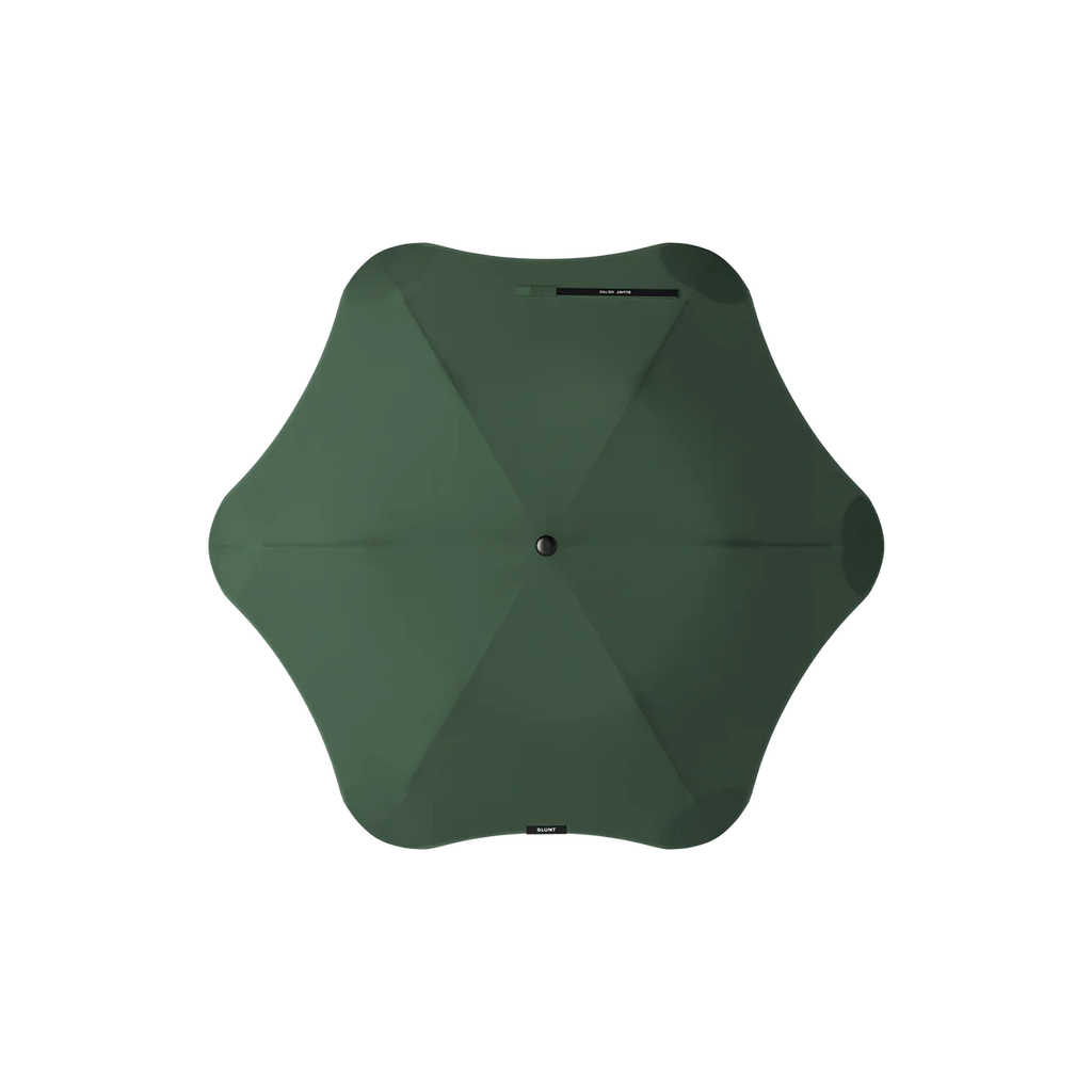blunt umbrellas metro umbrella in forest green