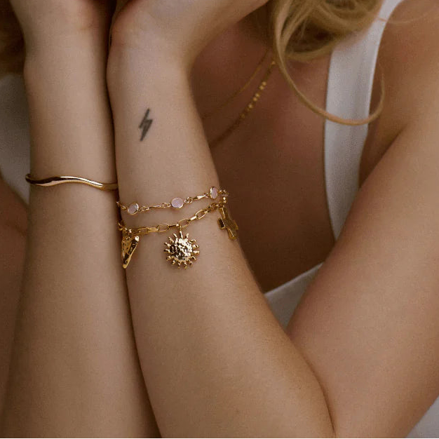 Orelia Statement Molten Charm Bracelet Gold