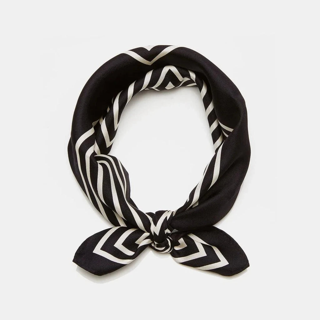 le scarf classic stripe no. 16 neckerchief silk 50 x 50 black cream